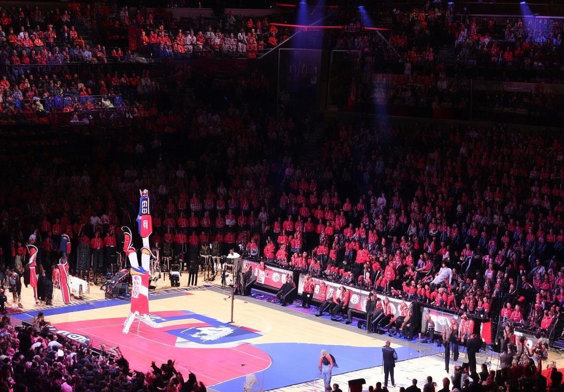 76人队&奇才队球衣退役仪式：篮球传奇传承盛典